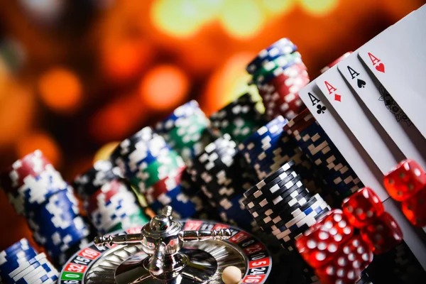 kuda jitu app showing live blackjack table and deposit options via DANA, OVO, GoPay